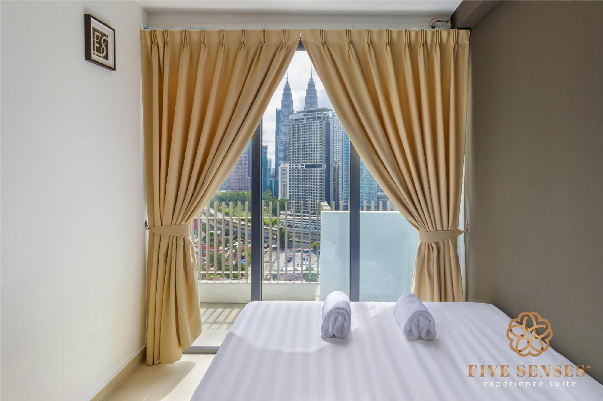 The Colony & The Luxe, Kuala Lumpur By Canopy Lives Bilik gambar