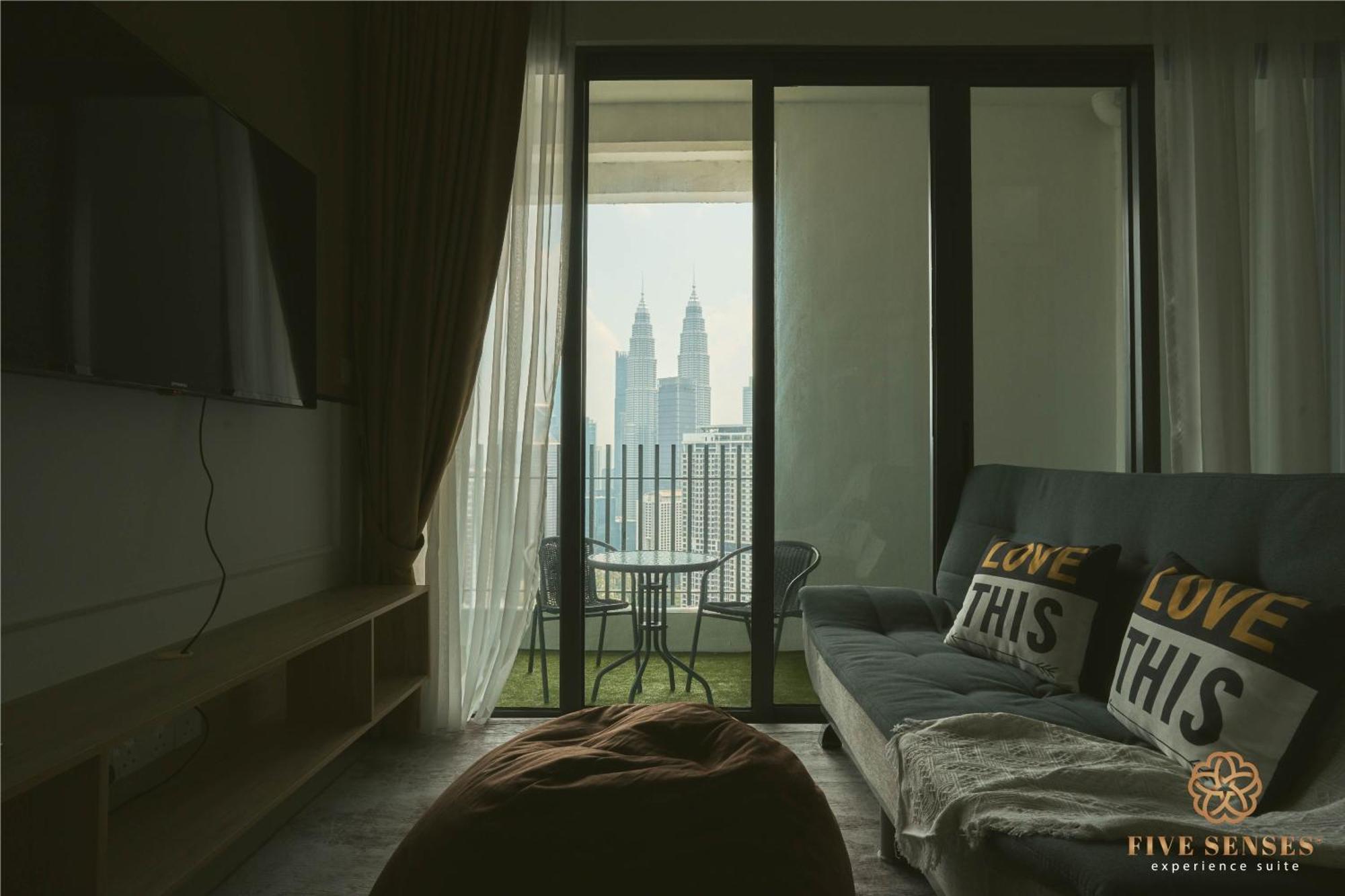 The Colony & The Luxe, Kuala Lumpur By Canopy Lives Bilik gambar